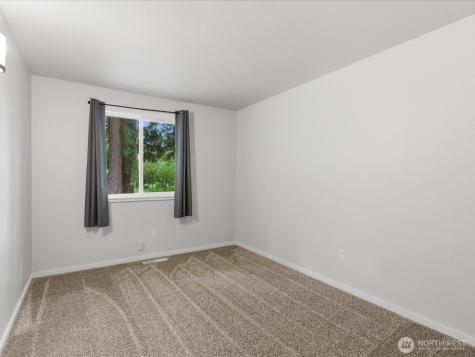 14738 SE 244th Street Kent WA 98042