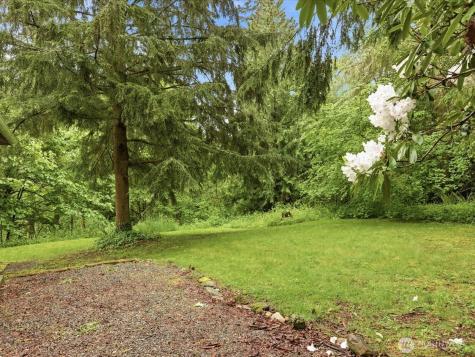 14738 SE 244th Street Kent WA 98042