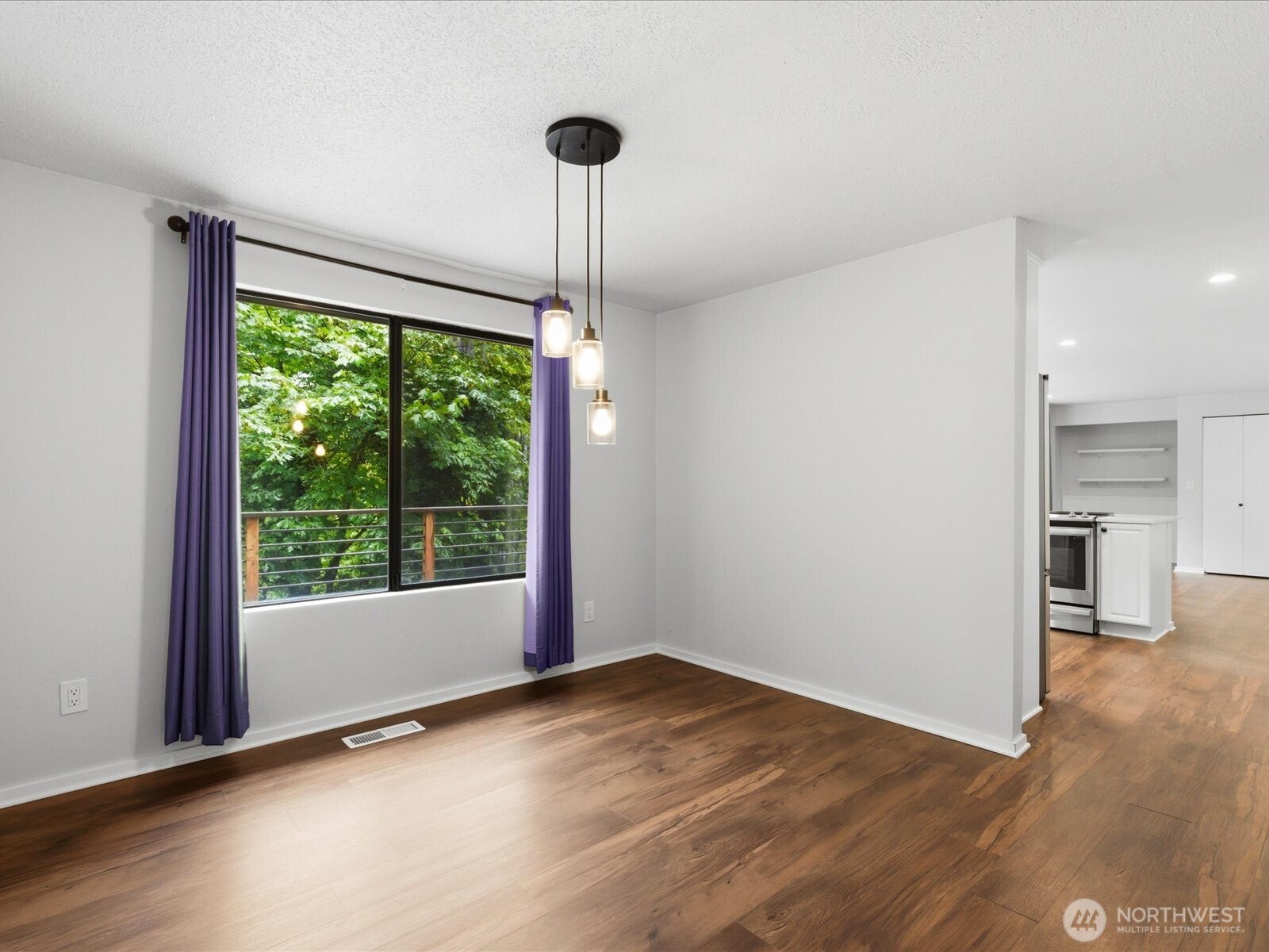 14738 SE 244th Street Kent WA 98042