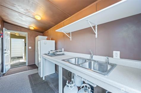 20000 S Lakeshore Road Chelan WA 98816