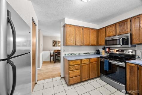 809 148th Street Ct E Tacoma WA 98445