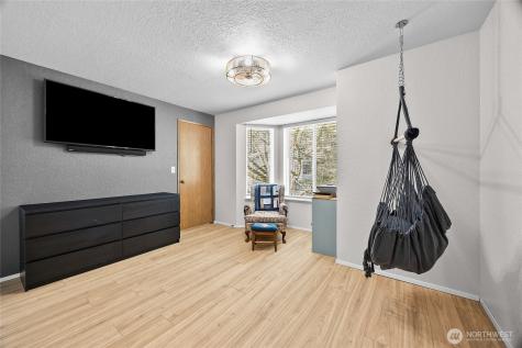 809 148th Street Ct E Tacoma WA 98445