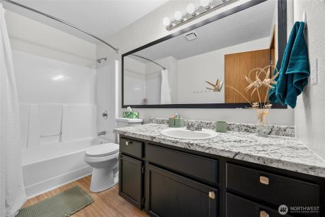 809 148th Street Ct E Tacoma WA 98445