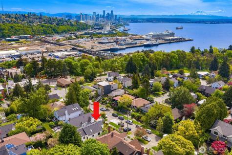 2624 W Plymouth Street Seattle WA 98199