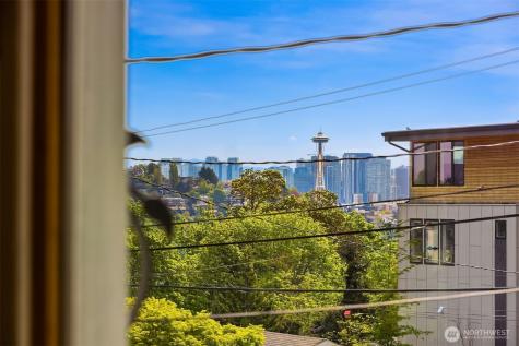 2624 W Plymouth Street Seattle WA 98199