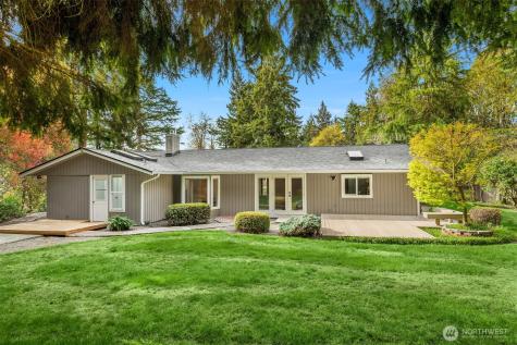 9205 34th Street E Edgewood WA 98371