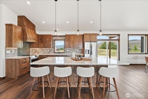110 Slide View Lane Manson WA 98831