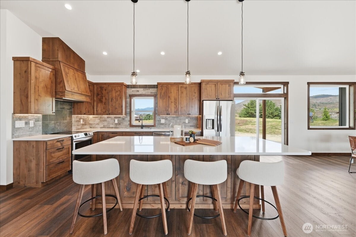 110 Slide View Lane Manson WA 98831