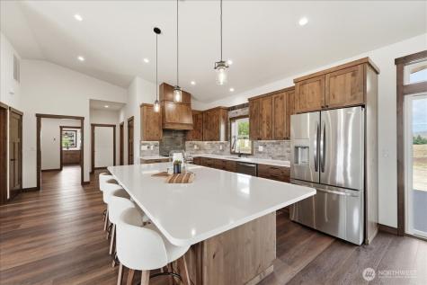 110 Slide View Lane Manson WA 98831