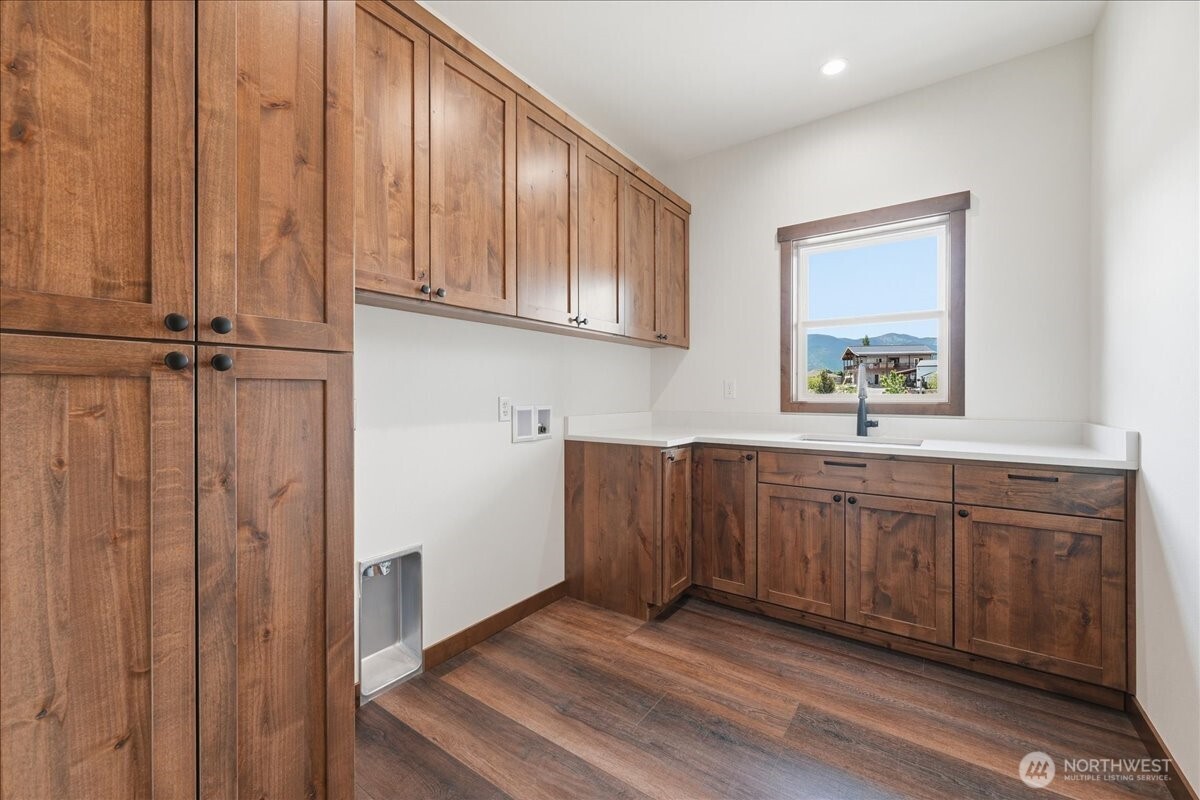 110 Slide View Lane Manson WA 98831