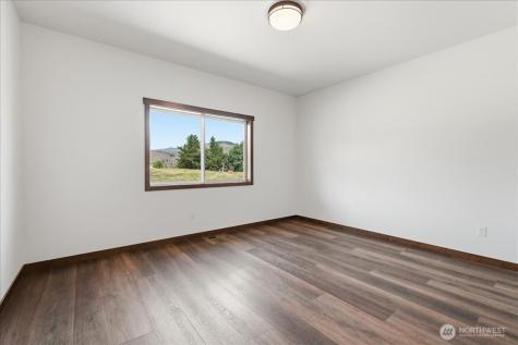 110 Slide View Lane Manson WA 98831