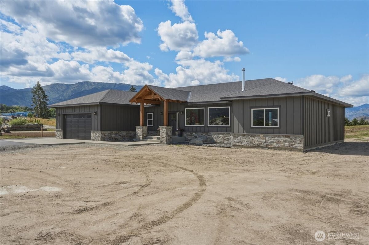 110 Slide View Lane Manson WA 98831