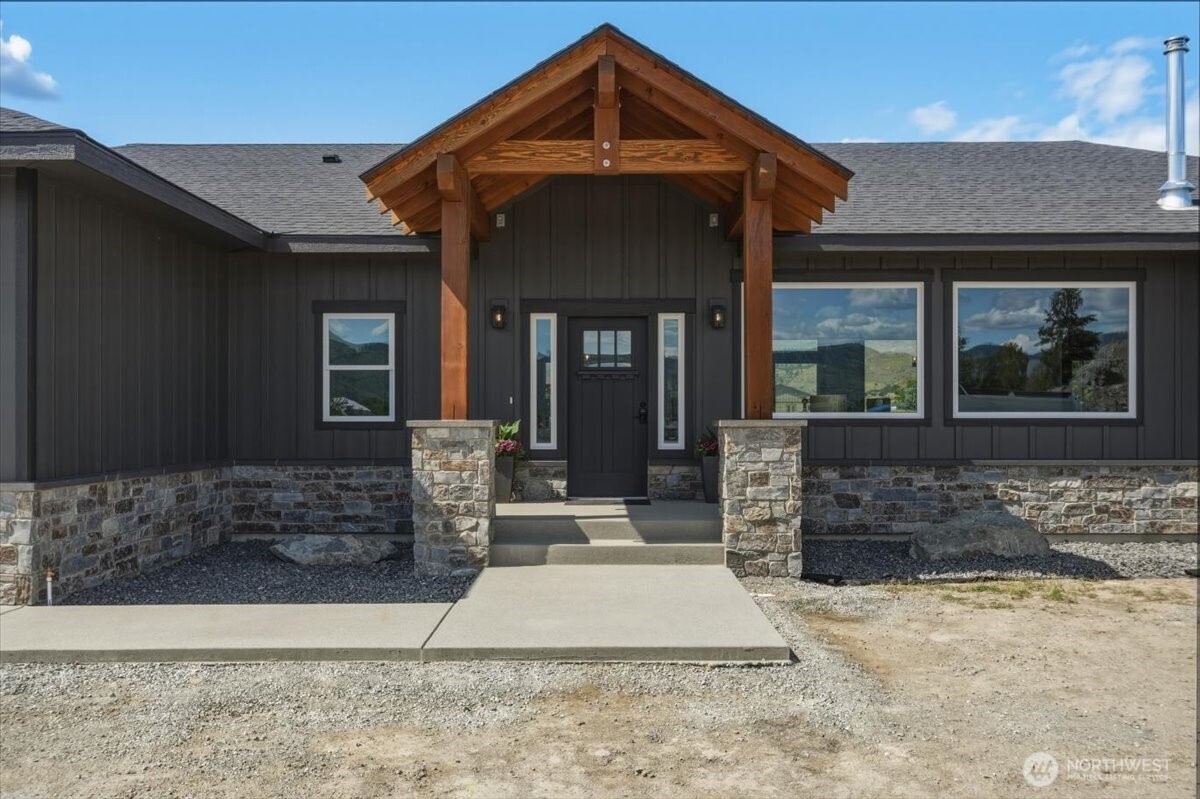 110 Slide View Lane Manson WA 98831