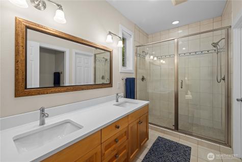 25314 SE 28th Street Sammamish WA 98075