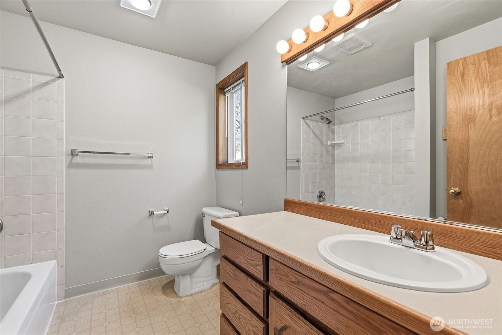 1118 NW 76th Circle Vancouver WA 98665