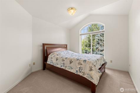 7137 Highlands Drive NE Olympia WA 98516