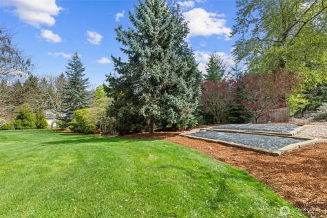 7137 Highlands Drive NE Olympia WA 98516