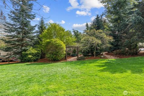 7137 Highlands Drive NE Olympia WA 98516