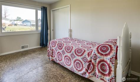 1007 Riverview Drive Aberdeen WA 98520