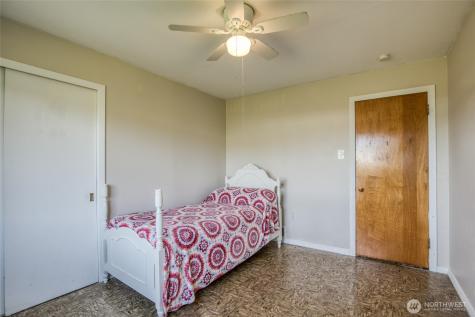 1007 Riverview Drive Aberdeen WA 98520