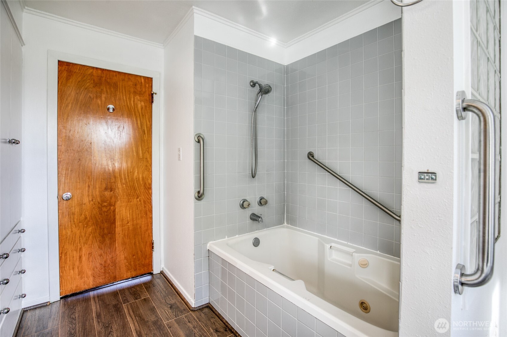 1007 Riverview Drive Aberdeen WA 98520