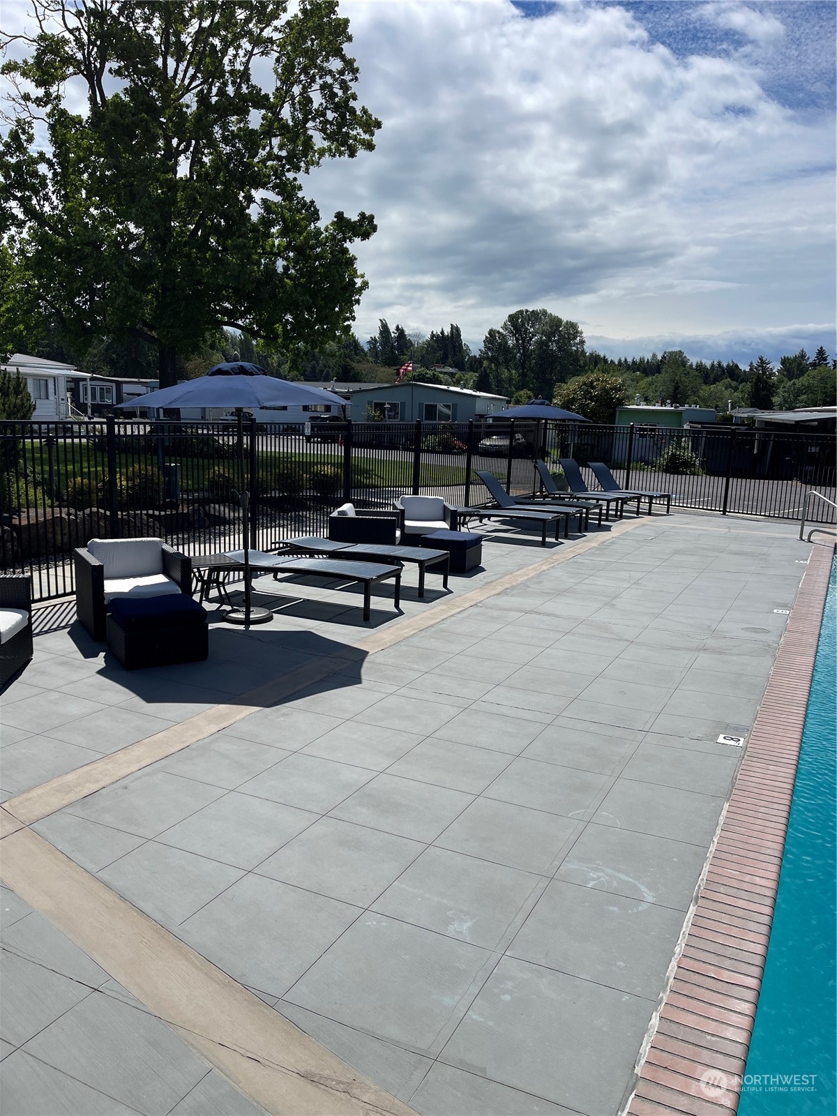 18318 35th Avenue S Seatac WA 98188