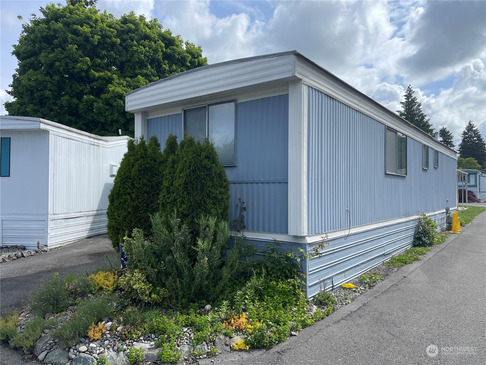 18318 35th Avenue S Seatac WA 98188