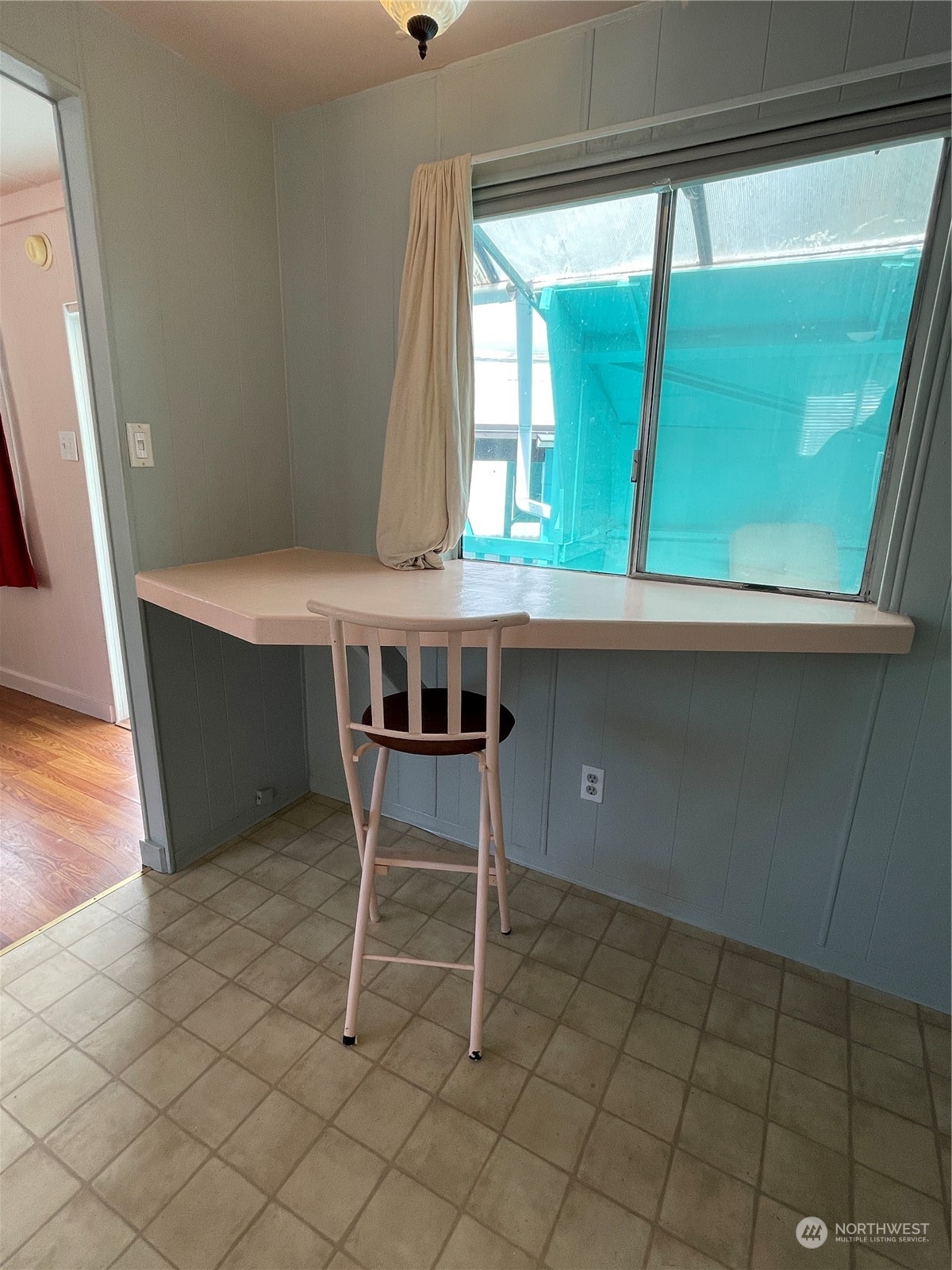 18318 35th Avenue S Seatac WA 98188