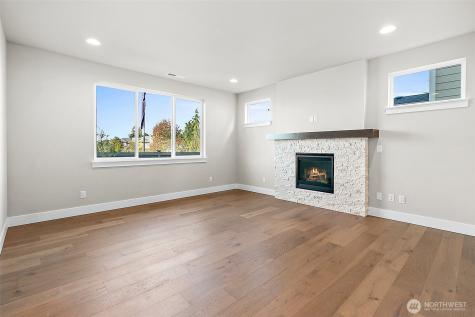14228 SE 284th Place Kent WA 98042