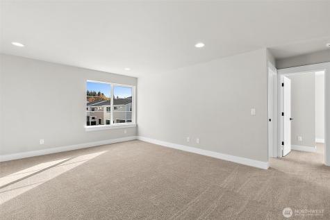 14228 SE 284th Place Kent WA 98042