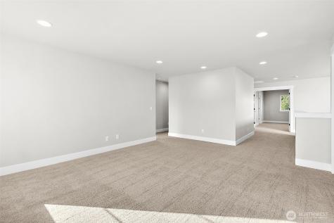 14228 SE 284th Place Kent WA 98042