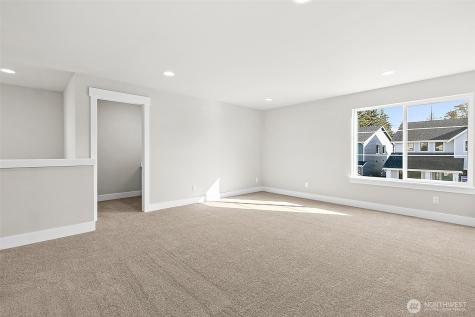 14228 SE 284th Place Kent WA 98042