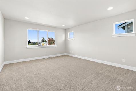 14228 SE 284th Place Kent WA 98042