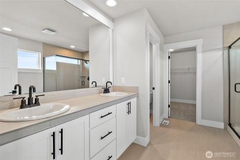 14228 SE 284th Place Kent WA 98042