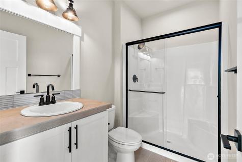 14228 SE 284th Place Kent WA 98042