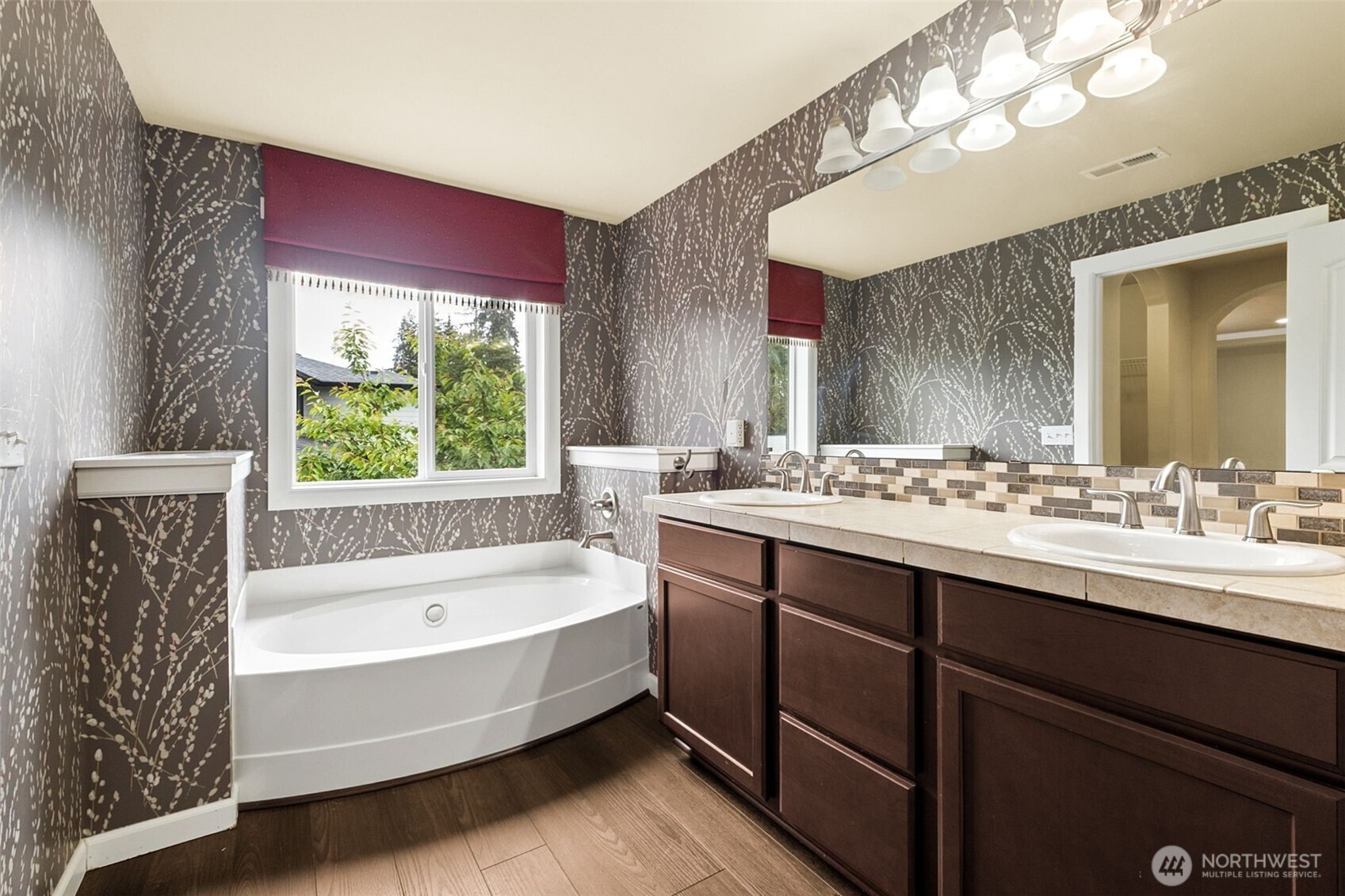 4411 S 330 Place Federal Way WA 98001