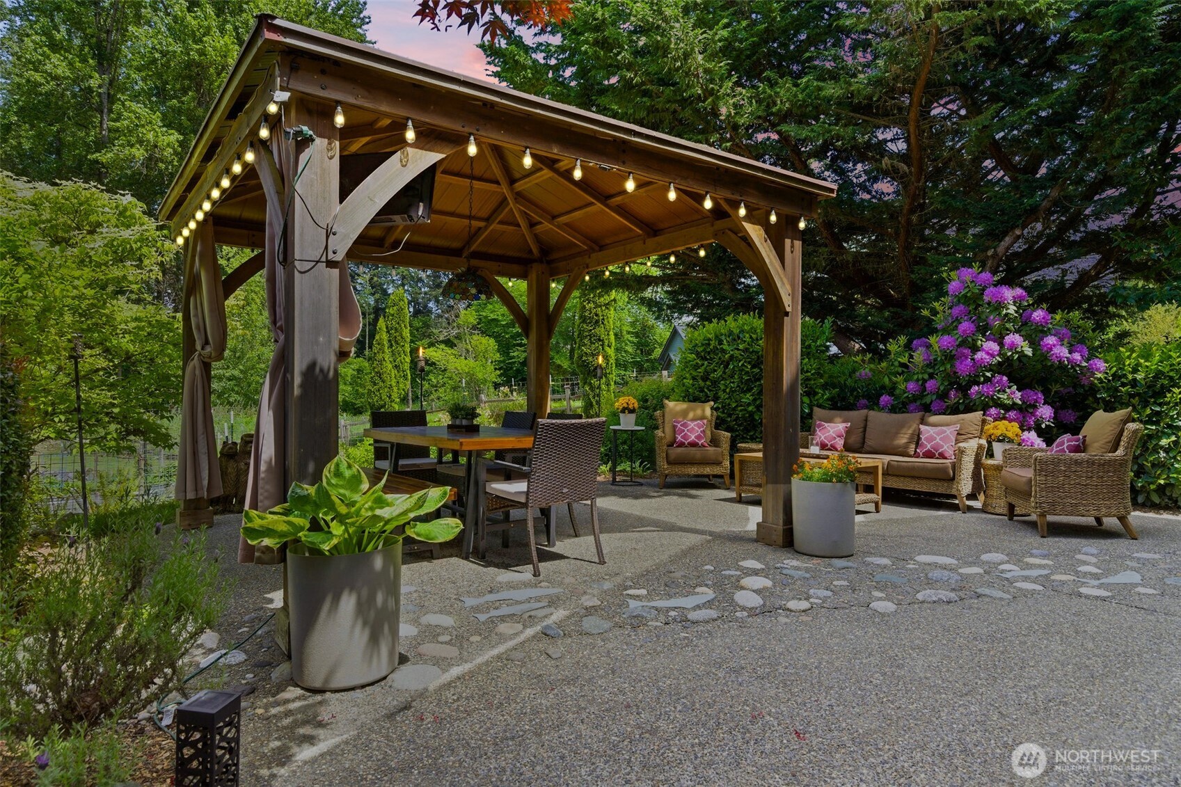 1409 27th Street SE Puyallup WA 98372