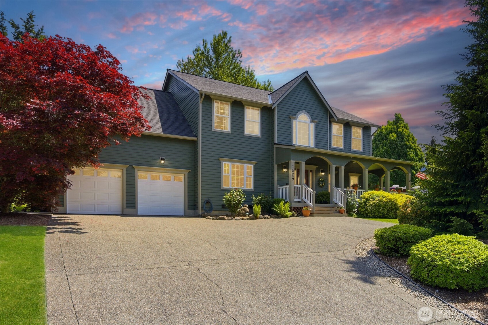 1409 27th Street SE Puyallup WA 98372