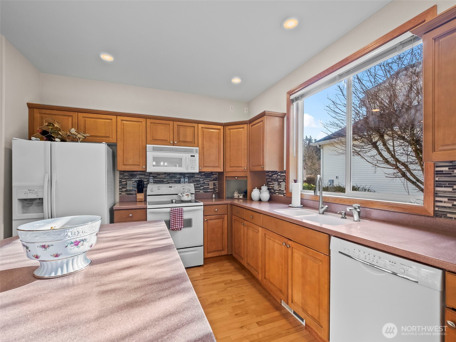 5928 61st Avenue W University Place WA 98467