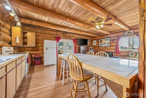 27538 Highway 97 Malott WA 98829