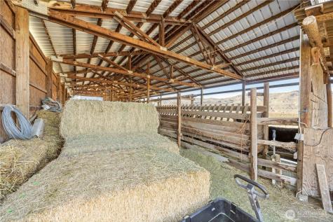 27538 Highway 97 Malott WA 98829