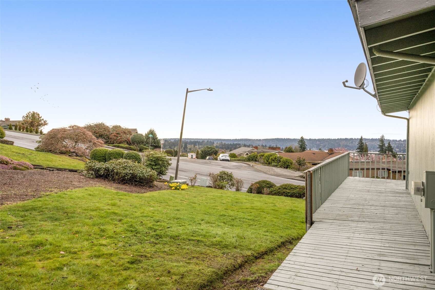 4360 Somerset Boulevard SE Bellevue WA 98006