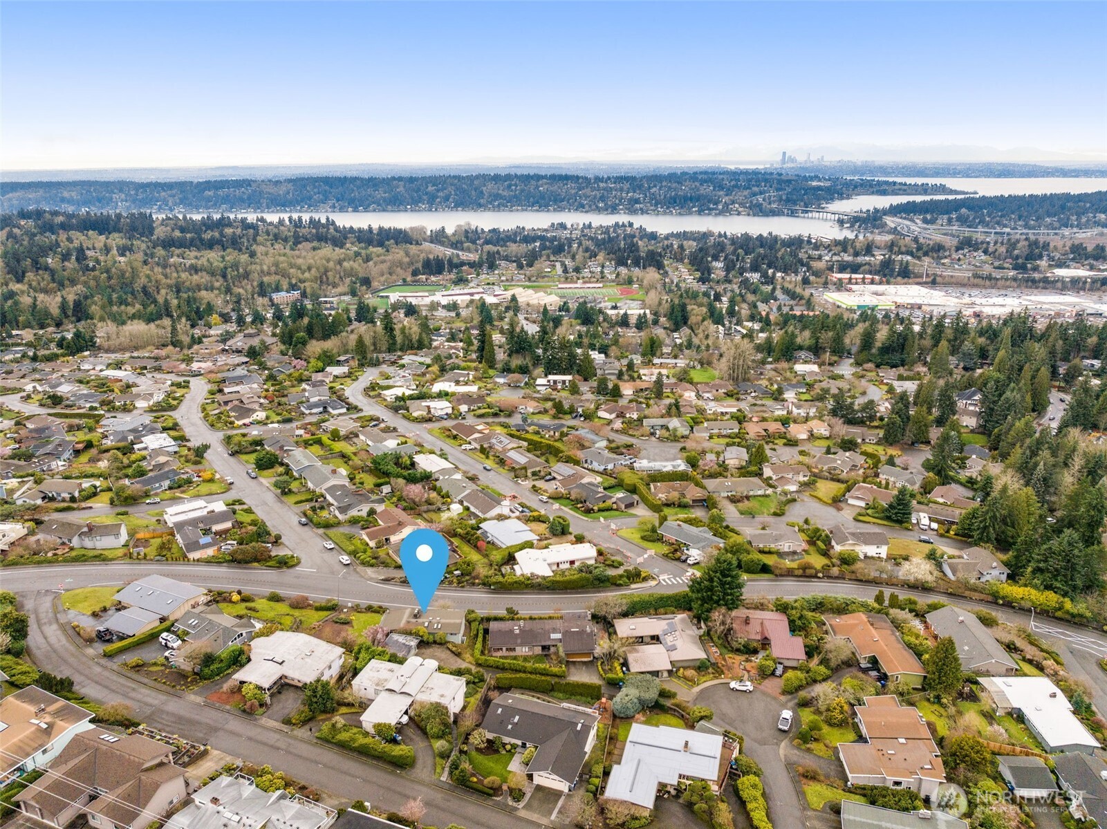 4360 Somerset Boulevard SE Bellevue WA 98006