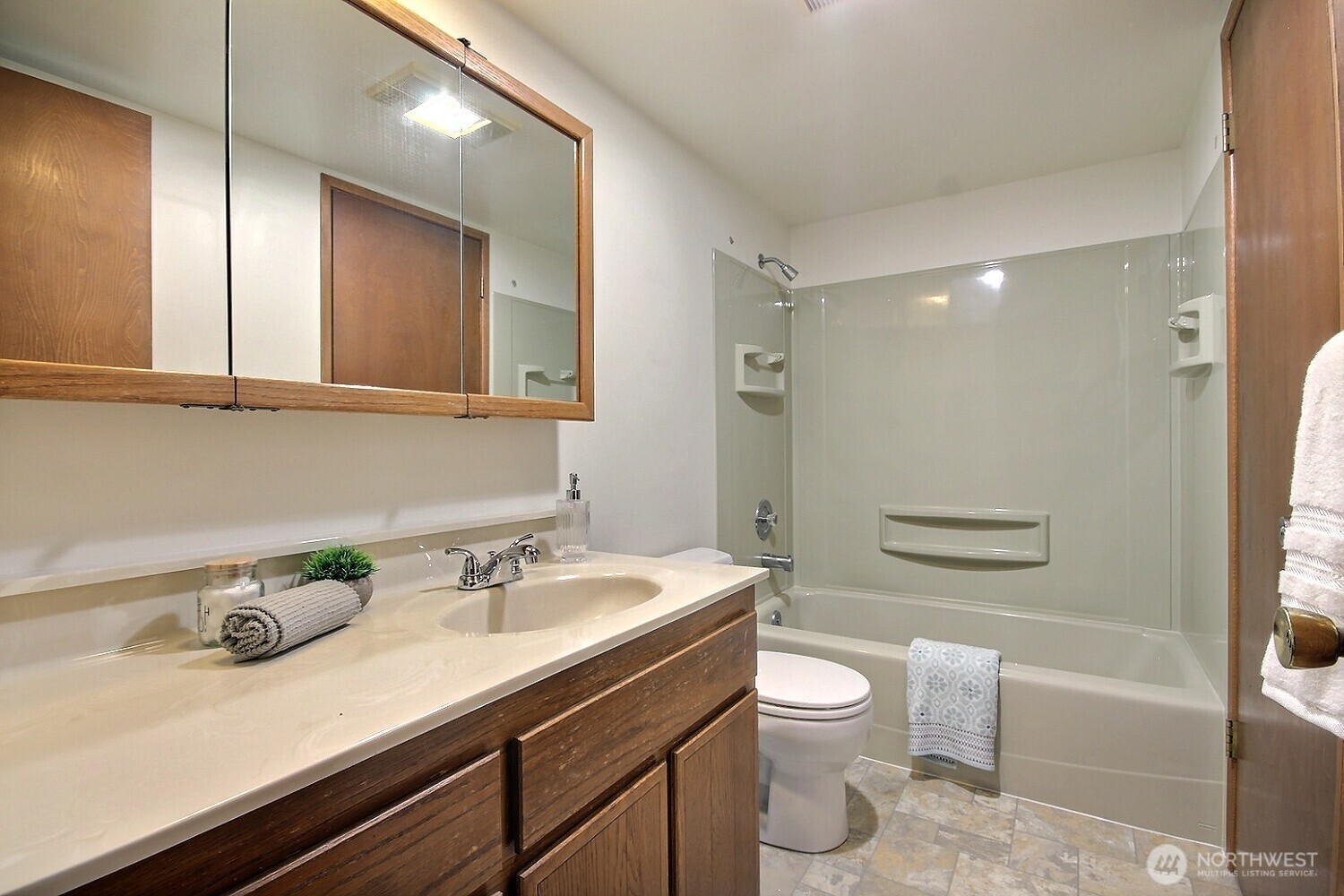 3335 19th Street SE Auburn WA 98092