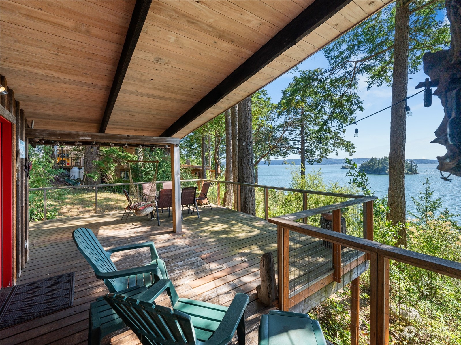 9758 Golden View Trail La Conner WA 98257