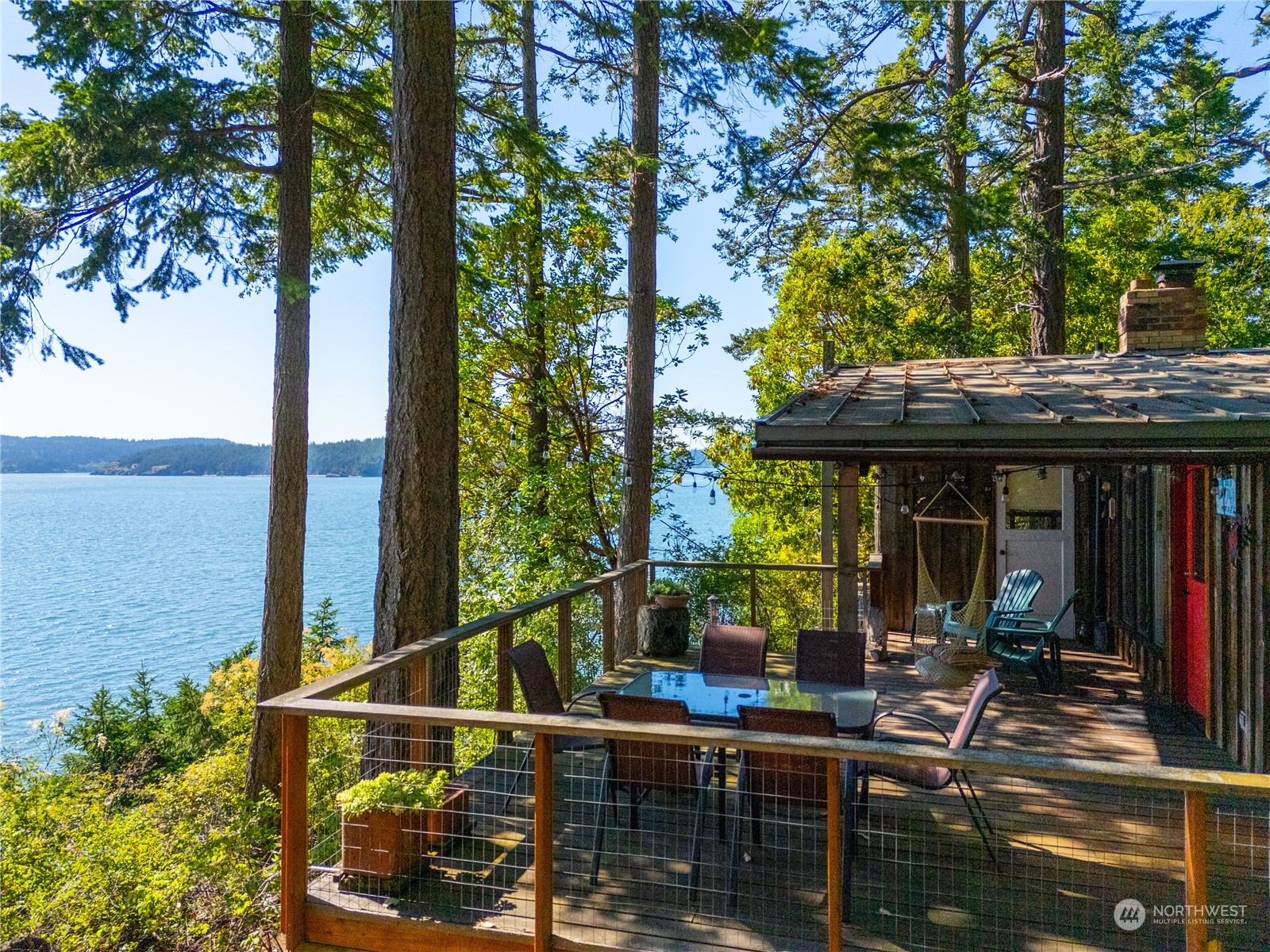 9758 Golden View Trail La Conner WA 98257