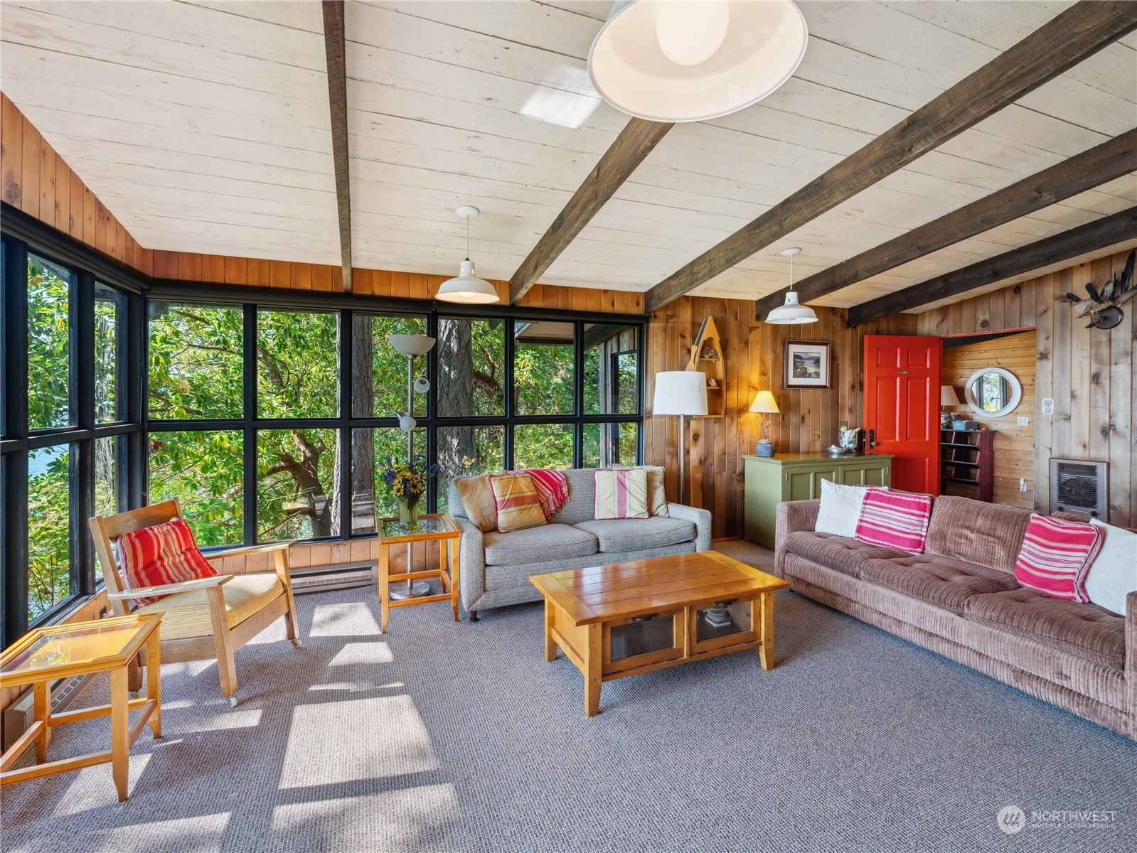 9758 Golden View Trail La Conner WA 98257
