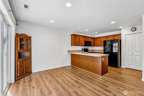 6404 35th Street NE Marysville WA 98270