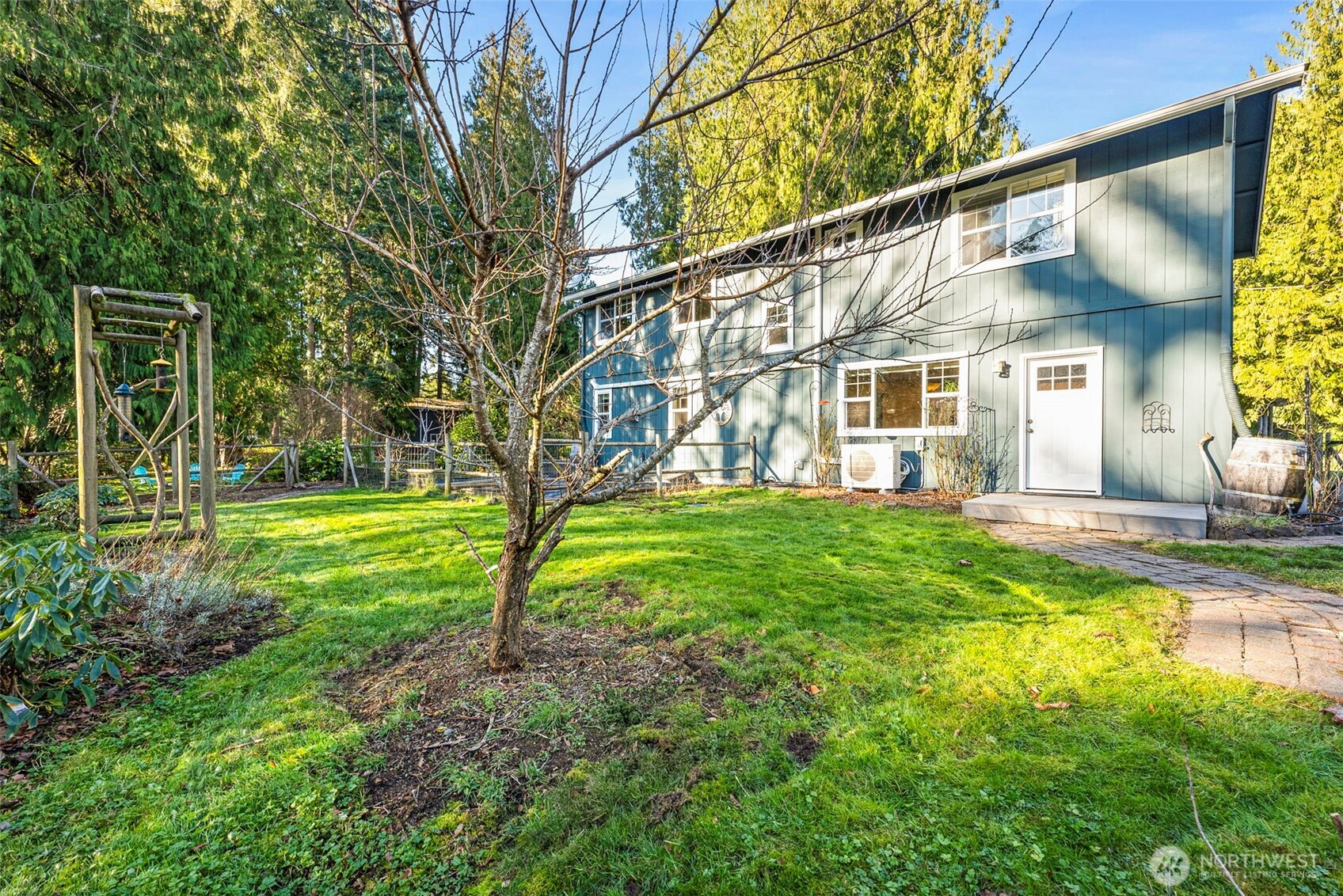 3135 39th Way NE Olympia WA 98506