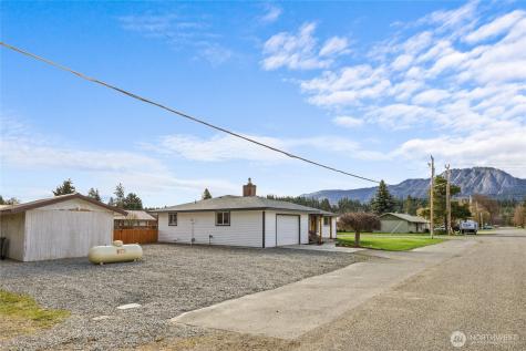 309 7th Street South Cle Elum WA 98943